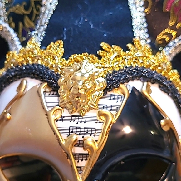Masquerade Venezian Jester Black,Gold White Crack Grain Style Full Face Mask. - Picture 3 of 12